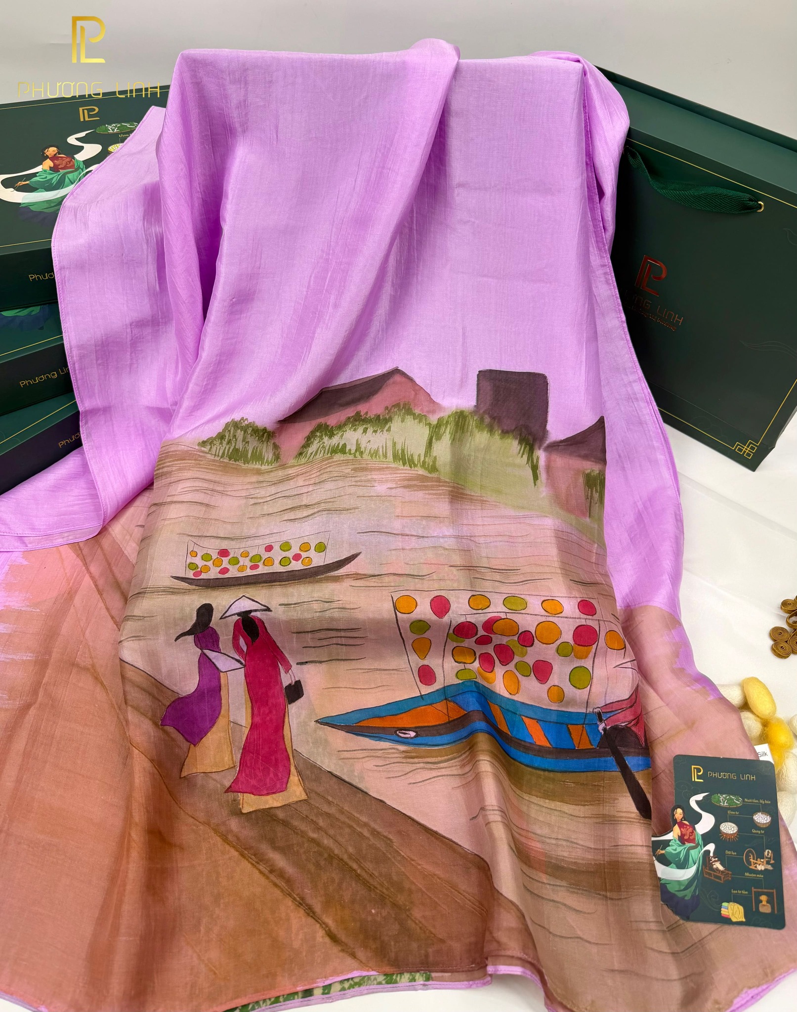 KHĂN LỤA HÀ ĐÔNG VẼ TAY NGHỆ THUẬT PHỐ CỔ CAO CẤP