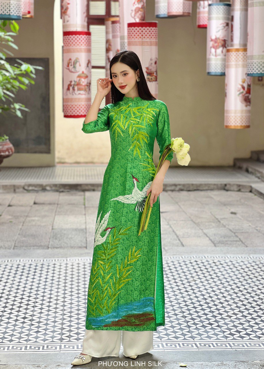 ÁO DÀI TRUYỀN THỐNG TRÚC HẠC