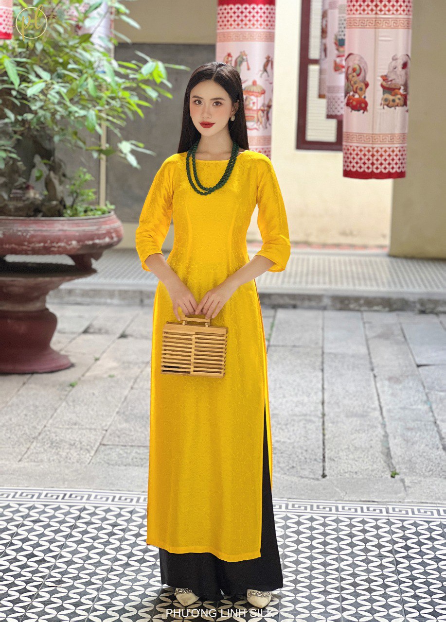 ÁO DÀI LỤA TRUYỀN THỐNG  HOÀNG CÚC
