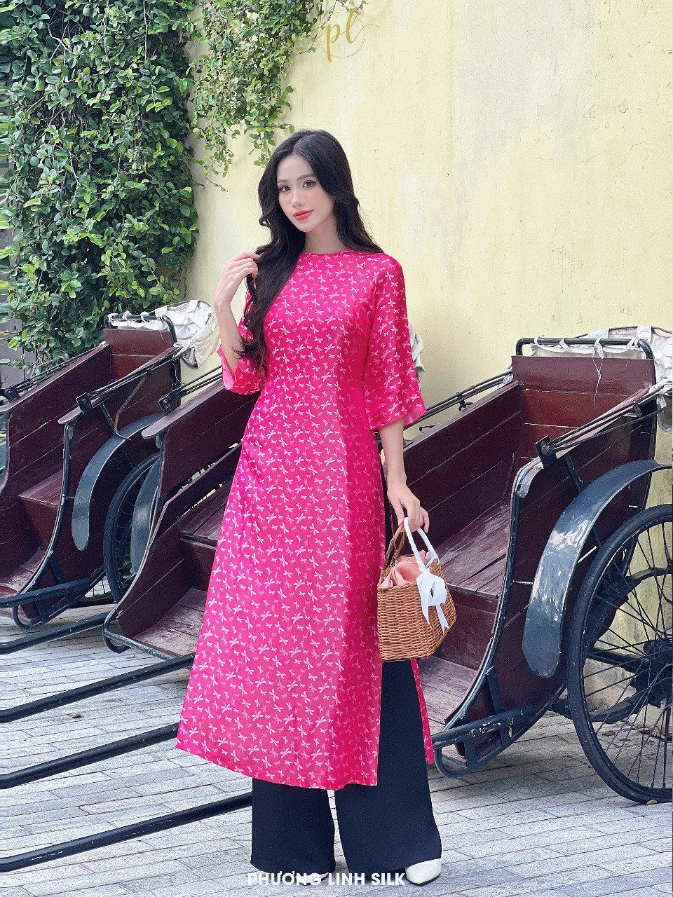 ÁO DÀI SUÔNG XƯA LỤA TƠ TẰM