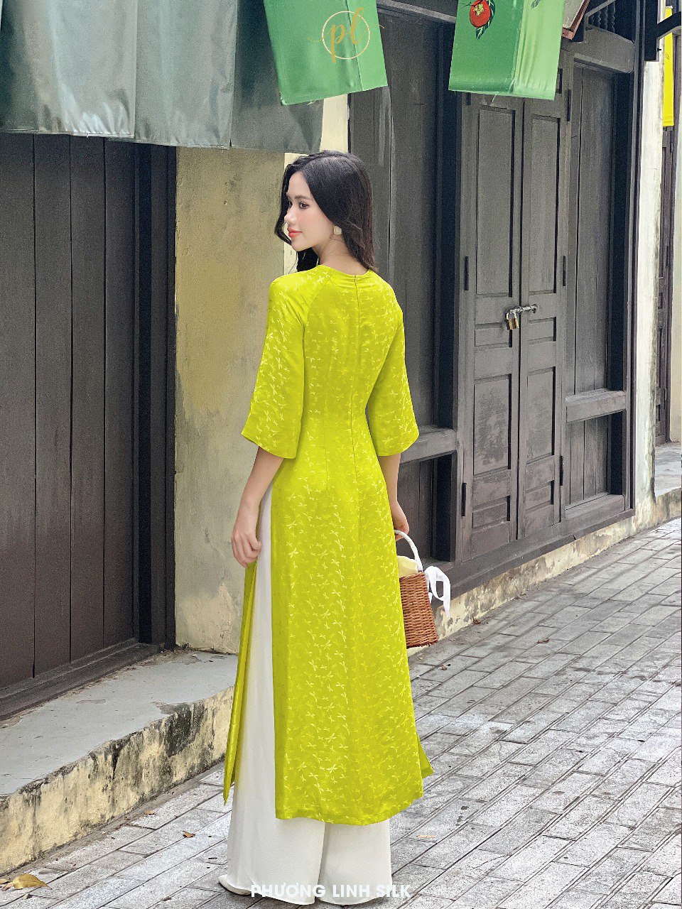 ÁO DÀI SUÔNG XƯA LỤA TƠ TẰM