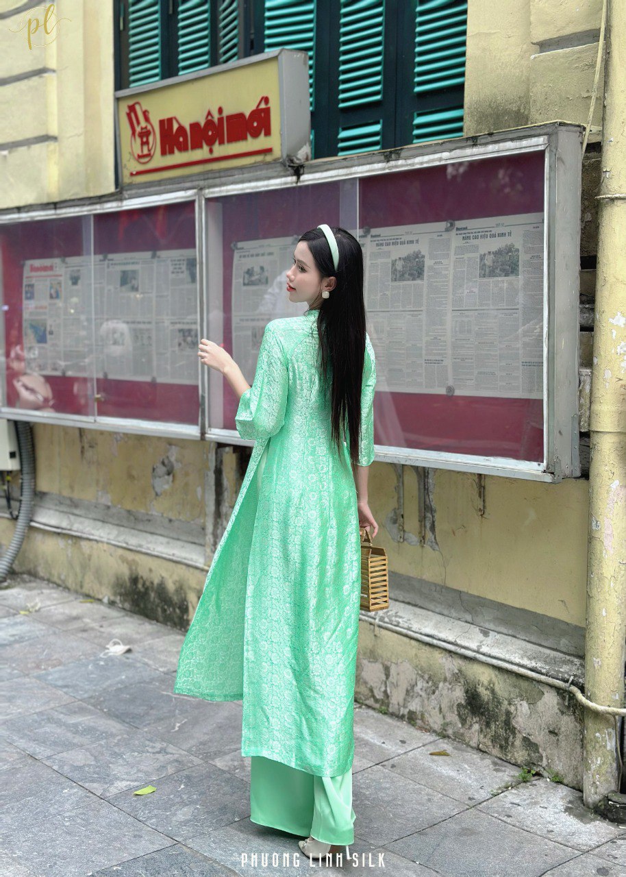 ÁO DÀI SUÔNG XƯA LỤA TƠ TẰM HI VĂN