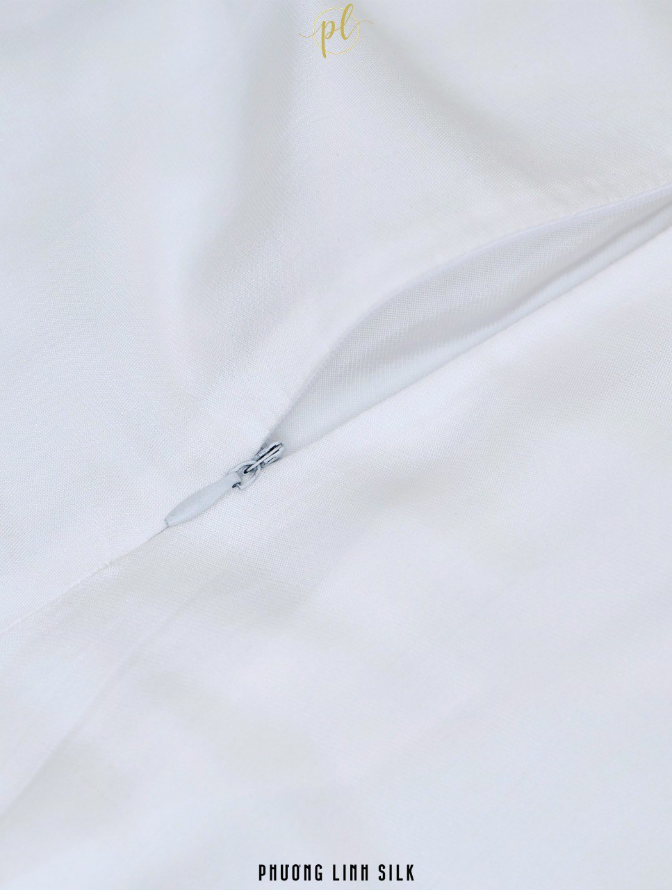 QUẦN LỤA CHUN SAU KHÓA TRƯỚC ÁO DÀI ( MÀU TRẮNG )