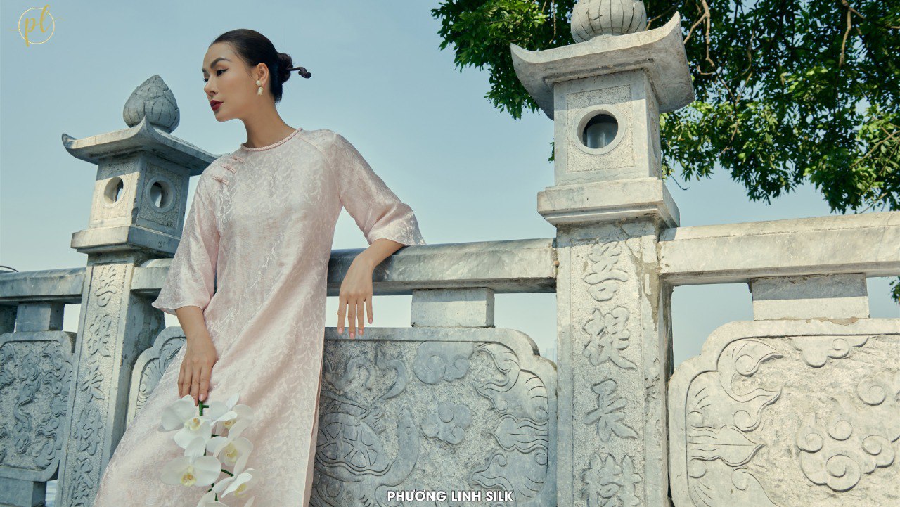 ÁO DÀI LỤA TƠ TẰM BỘI NHIÊN