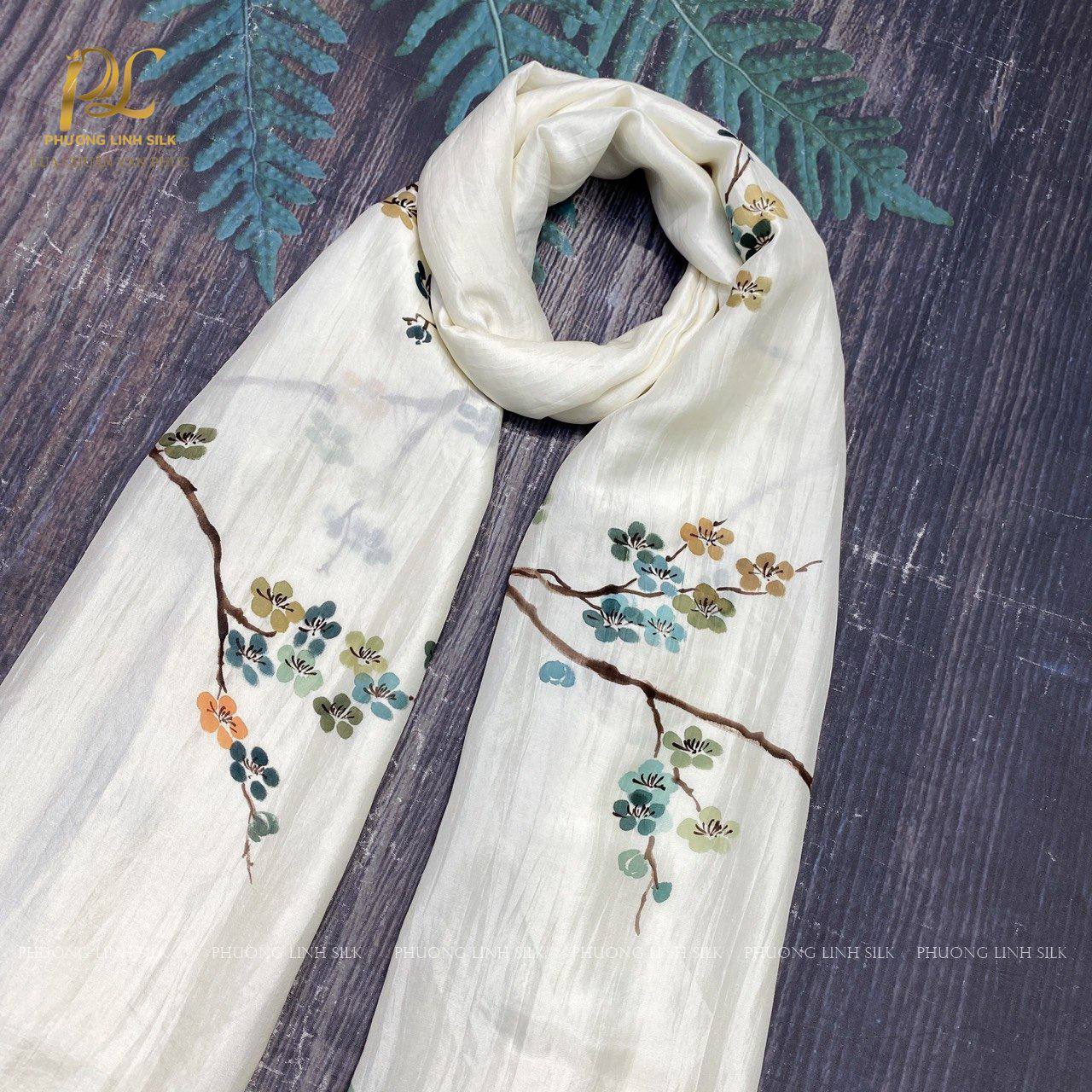 KHĂN LỤA VẼ MÀU NƯỚC NGHỆ THUẬT 100% TƠ TẰM HOA ĐÀO