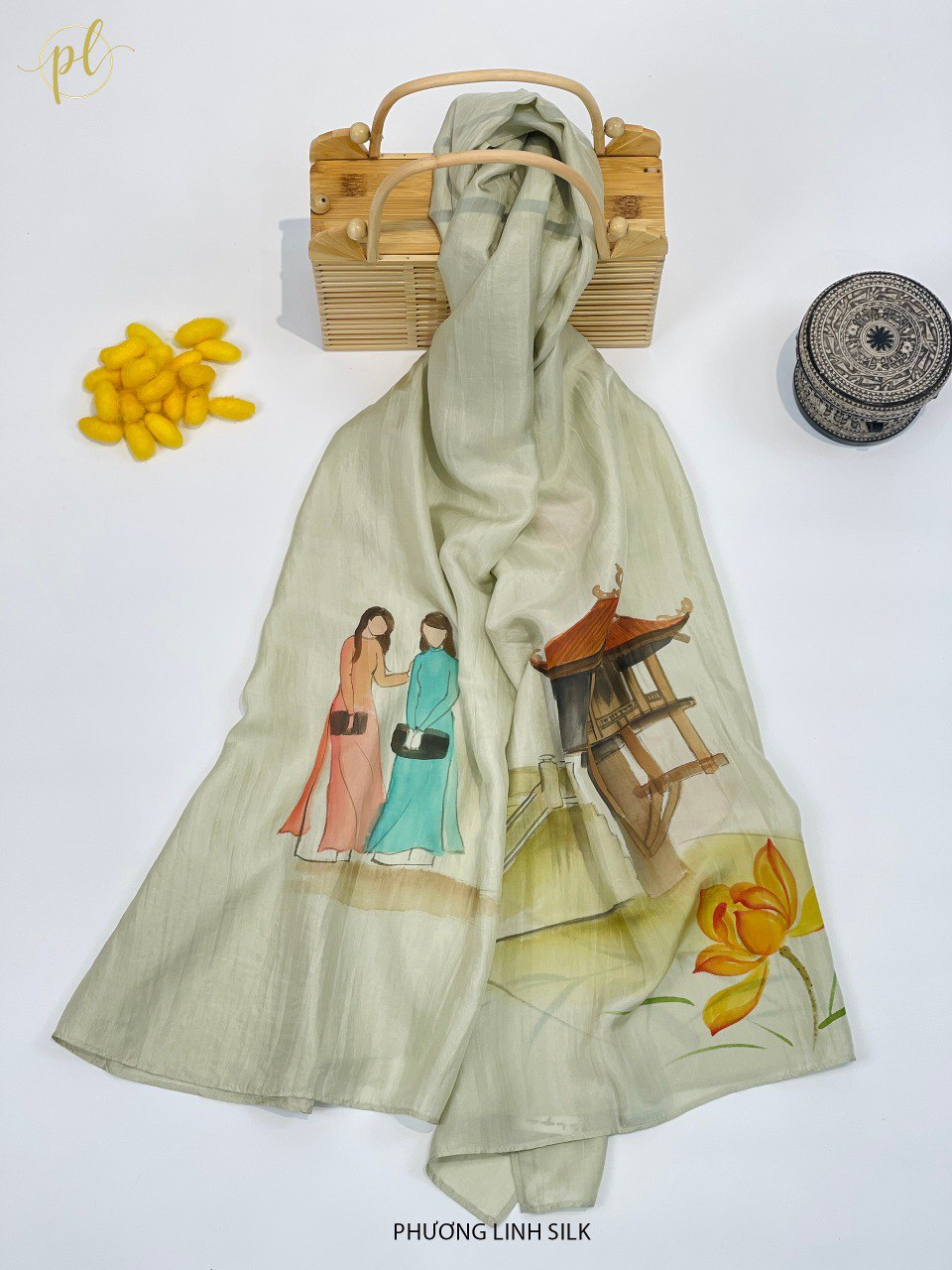 KHĂN LỤA VẼ MÀU NƯỚC NGHỆ THUẬT ĐỘC BẢN 100% TƠ TẰM PHONG CẢNH VIỆT NAM