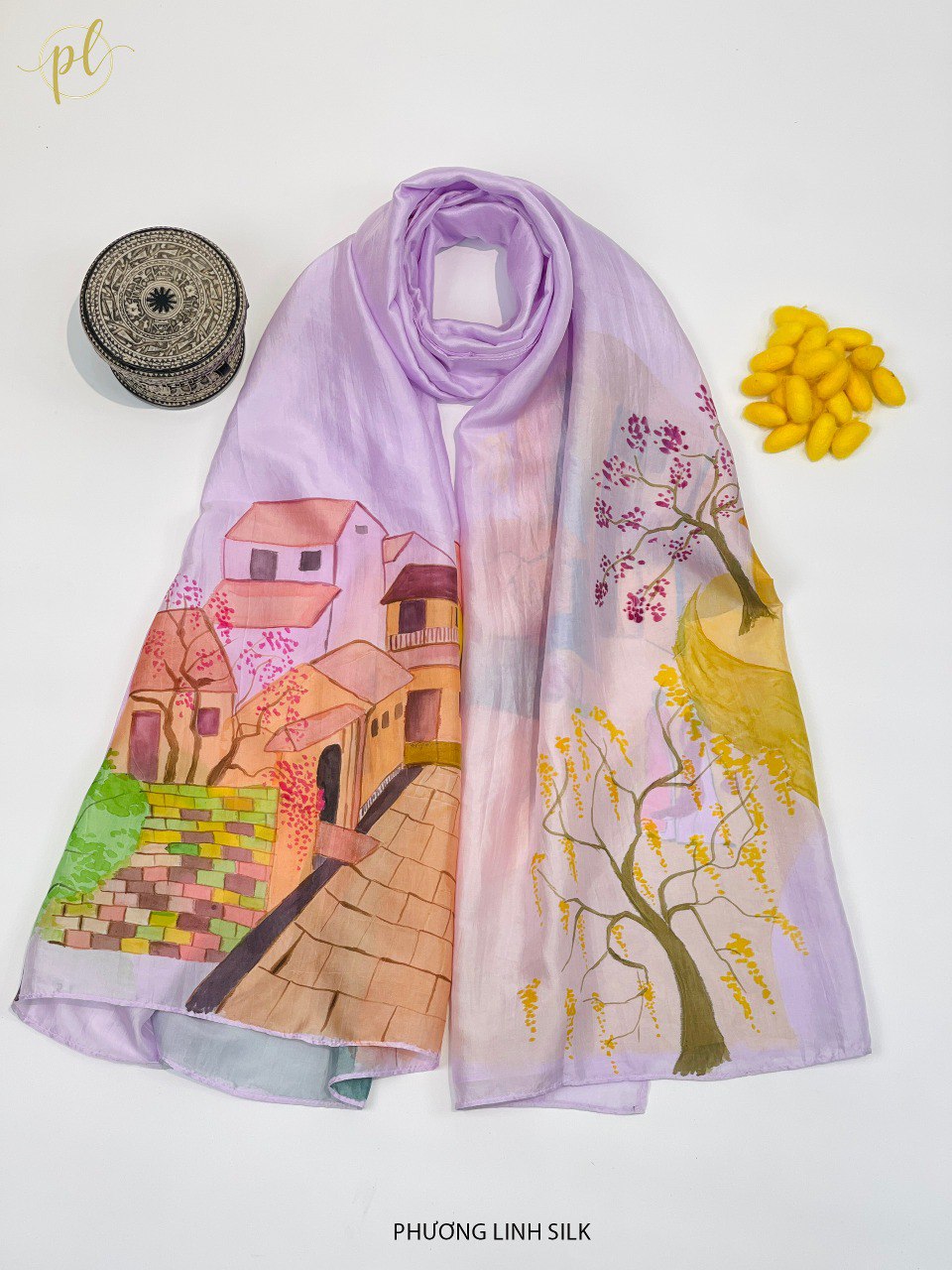 KHĂN LỤA VẼ MÀU NƯỚC NGHỆ THUẬT ĐỘC BẢN 100% TƠ TẰM PHỐ CỔ