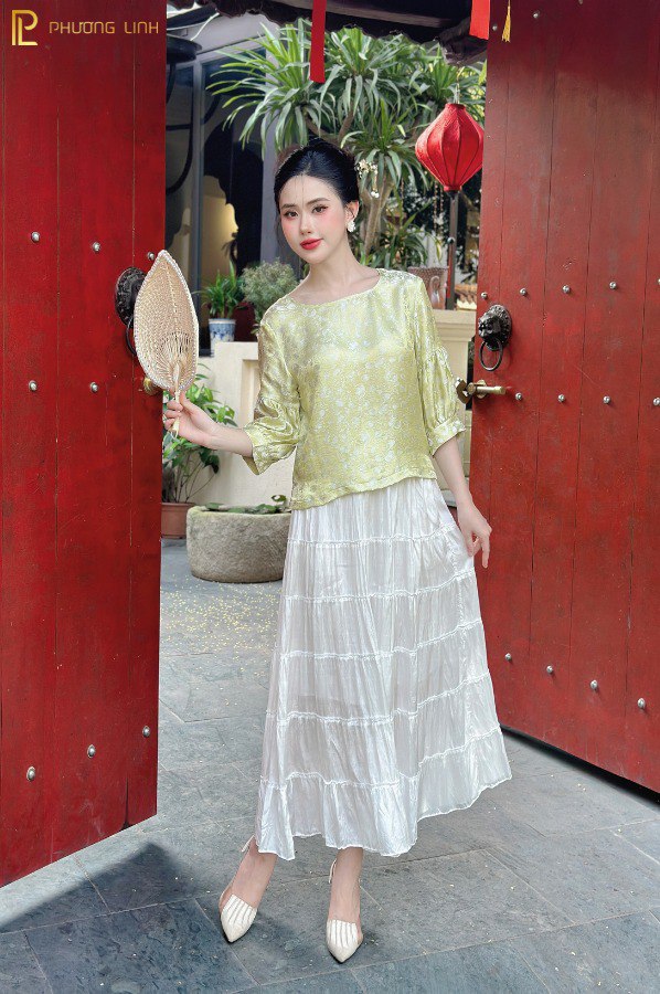 CHÂN VÁY LỤA HÀ ĐÔNG