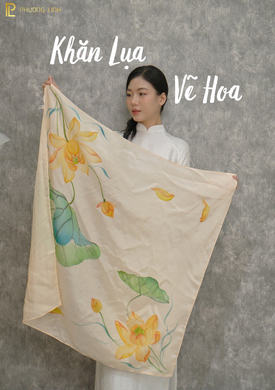 KHĂN LỤA VẼ TAY THỦ CÔNG NGHỆ THUẬT HOA SEN QUỐC