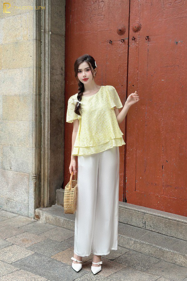 ÁO LỤA UYÊN THƯ - VÀNG
