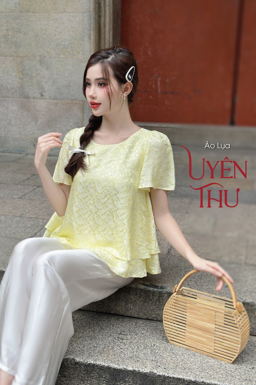 ÁO LỤA UYÊN THƯ - VÀNG