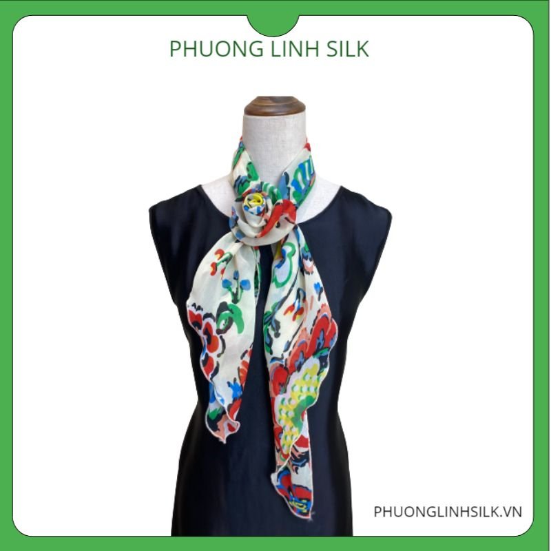 KHĂN HOA HỒNG QUẤN THỜI TRANG