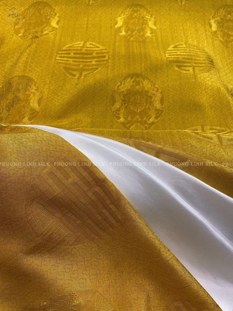 VẢI LỤA VÂN VÀNG 100% TƠ TẰM VÀ VẢI SATIN TRƠN 70% TƠ TẰM