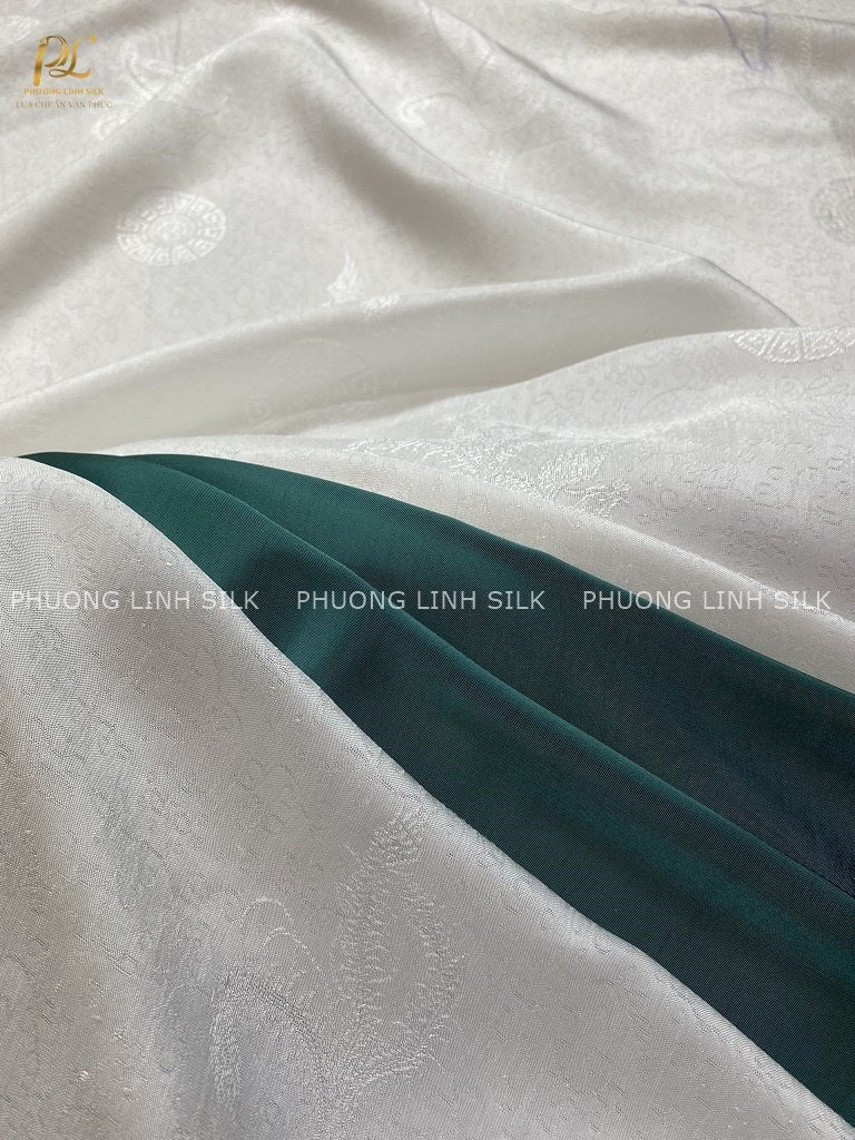 VẢI LỤA VÂN TRẮNG 100% TƠ TẰM VÀ VẢI SATIN TRƠN 70% TƠ TẰM