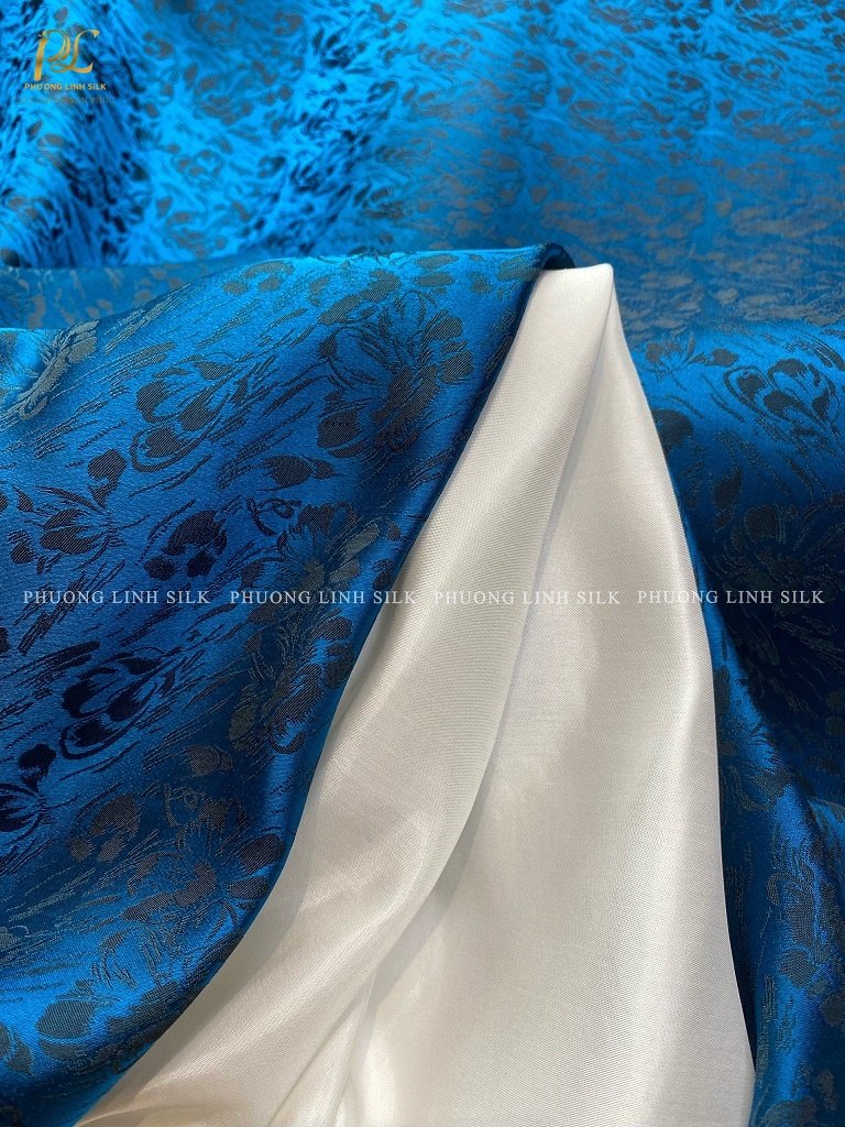 VẢI LỤA SATIN TƠ TẰM HOA MƯA MÀU XANH XÁM  VÀ VẢI SATIN TRƠN 70% TƠ TẰM