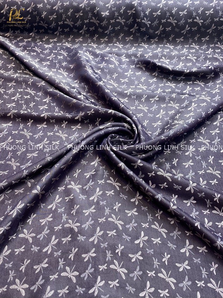 VẢI LỤA TƠ TẰM SATIN CHUỒN CHUỒN MÀU NÂU BE