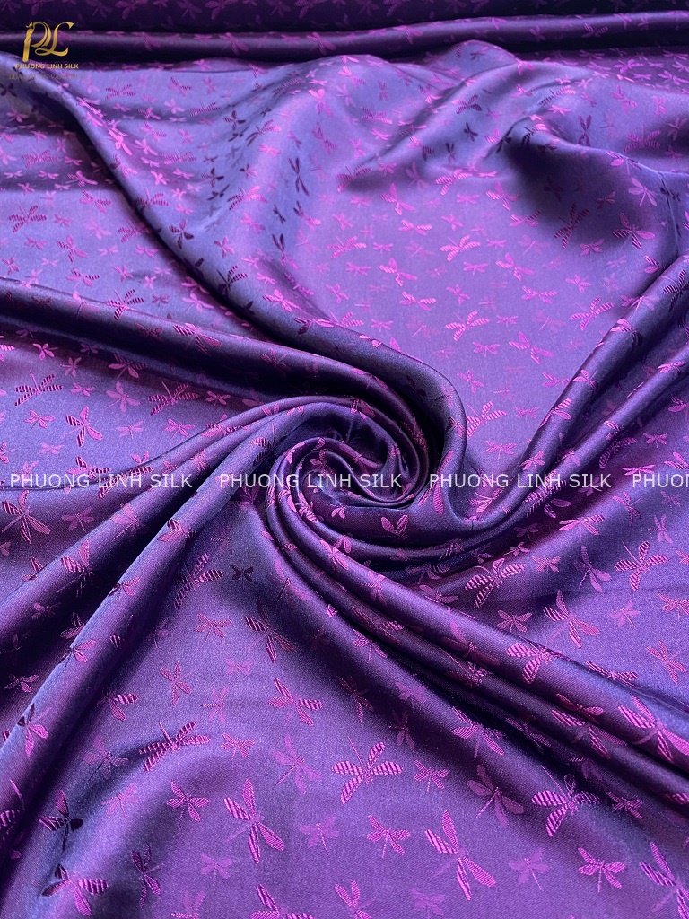 VẢI LỤA TƠ TẰM SATIN CHUỒN CHUỒN MÀU TÍM HUẾ