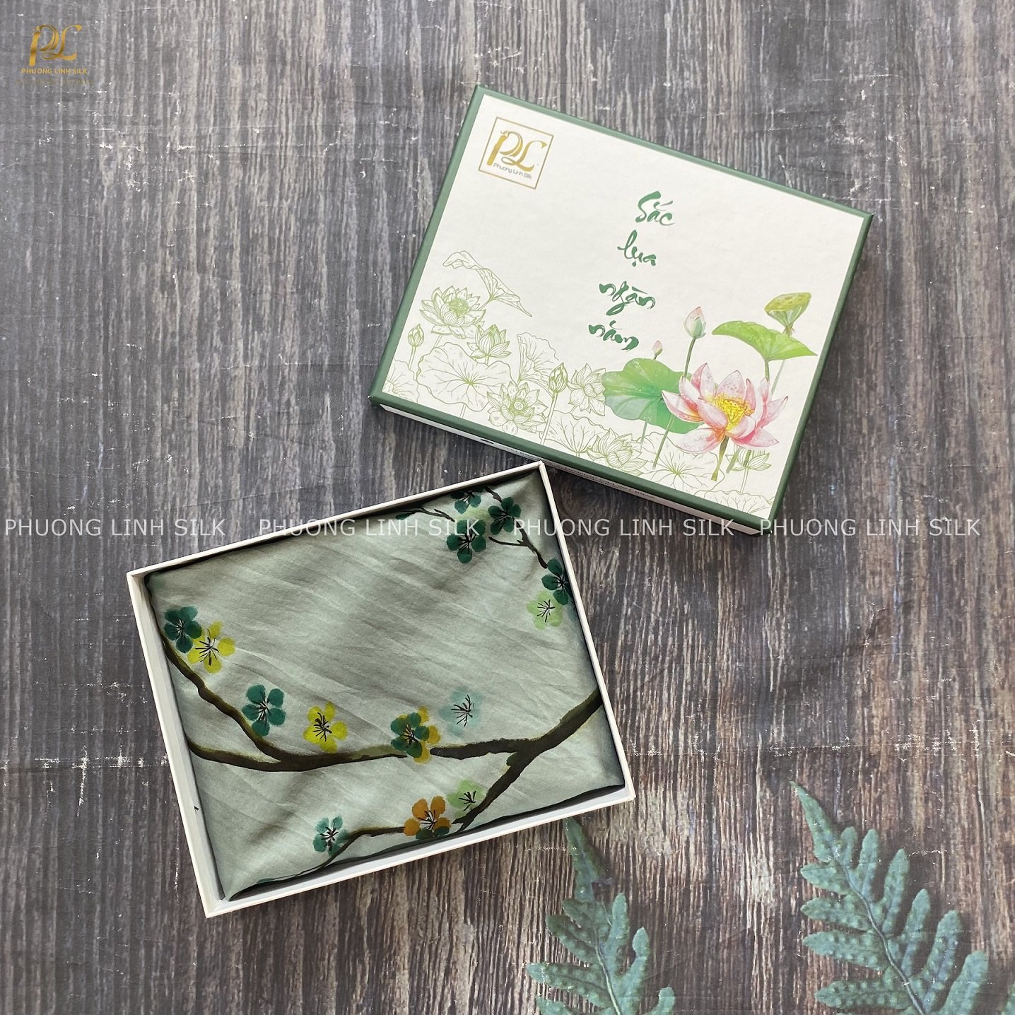 KHĂN LỤA VẼ MÀU NƯỚC 100% TƠ TẰM HOA CÚC