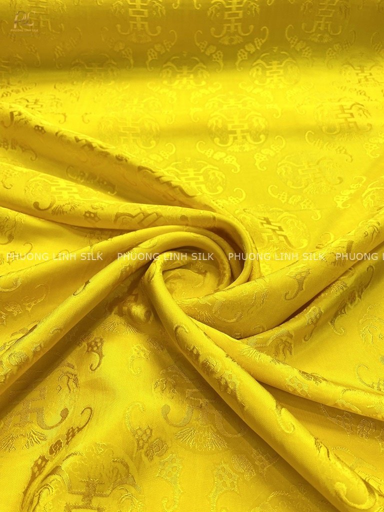 VẢI LỤA TƠ TẰM NGŨ PHÚC MÀU VÀNG