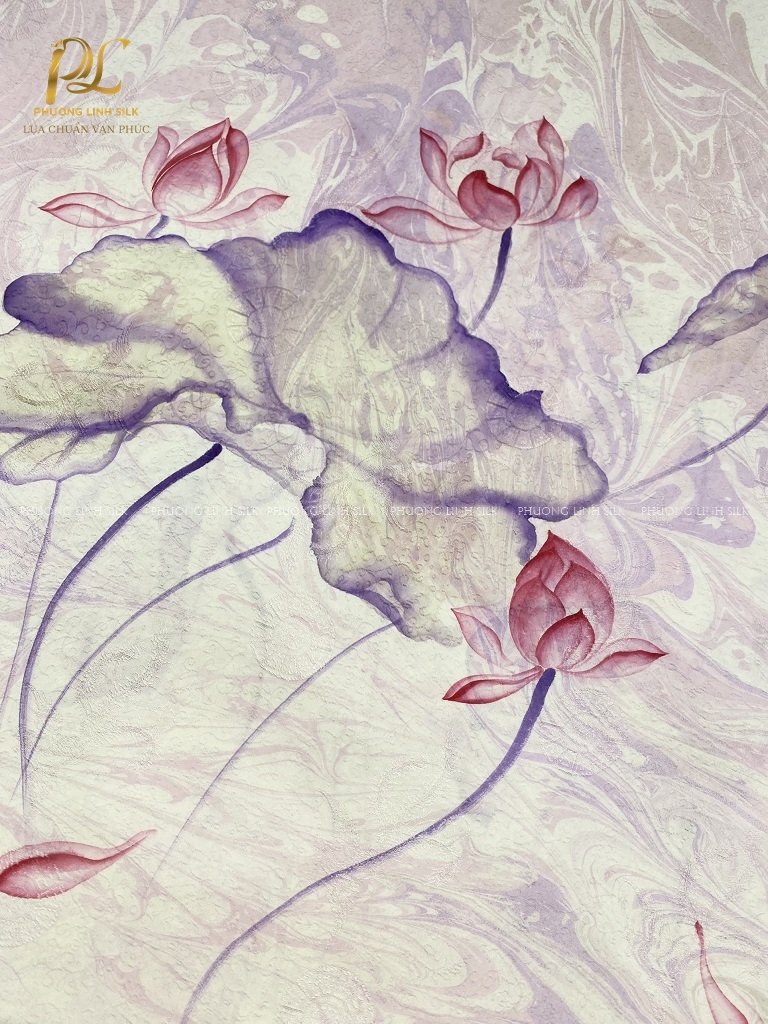 KHĂN LỤA VẼ TAY CAO CẤP VÂN CỔ THỦY ẤN 100% TƠ TẰM ĐỘC BẢN VẼ HOA SEN QUỐC