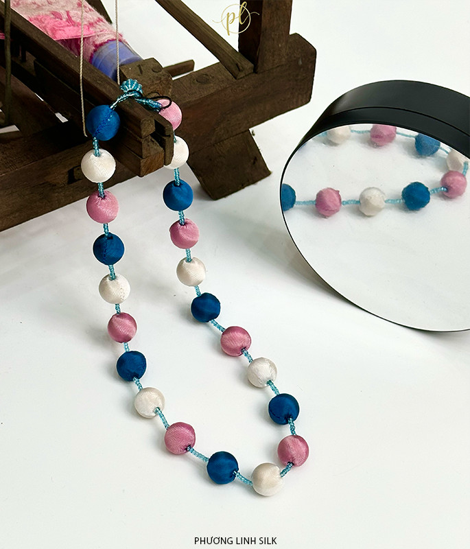 VÒNG GỖ TAPTA 5 BÔNG