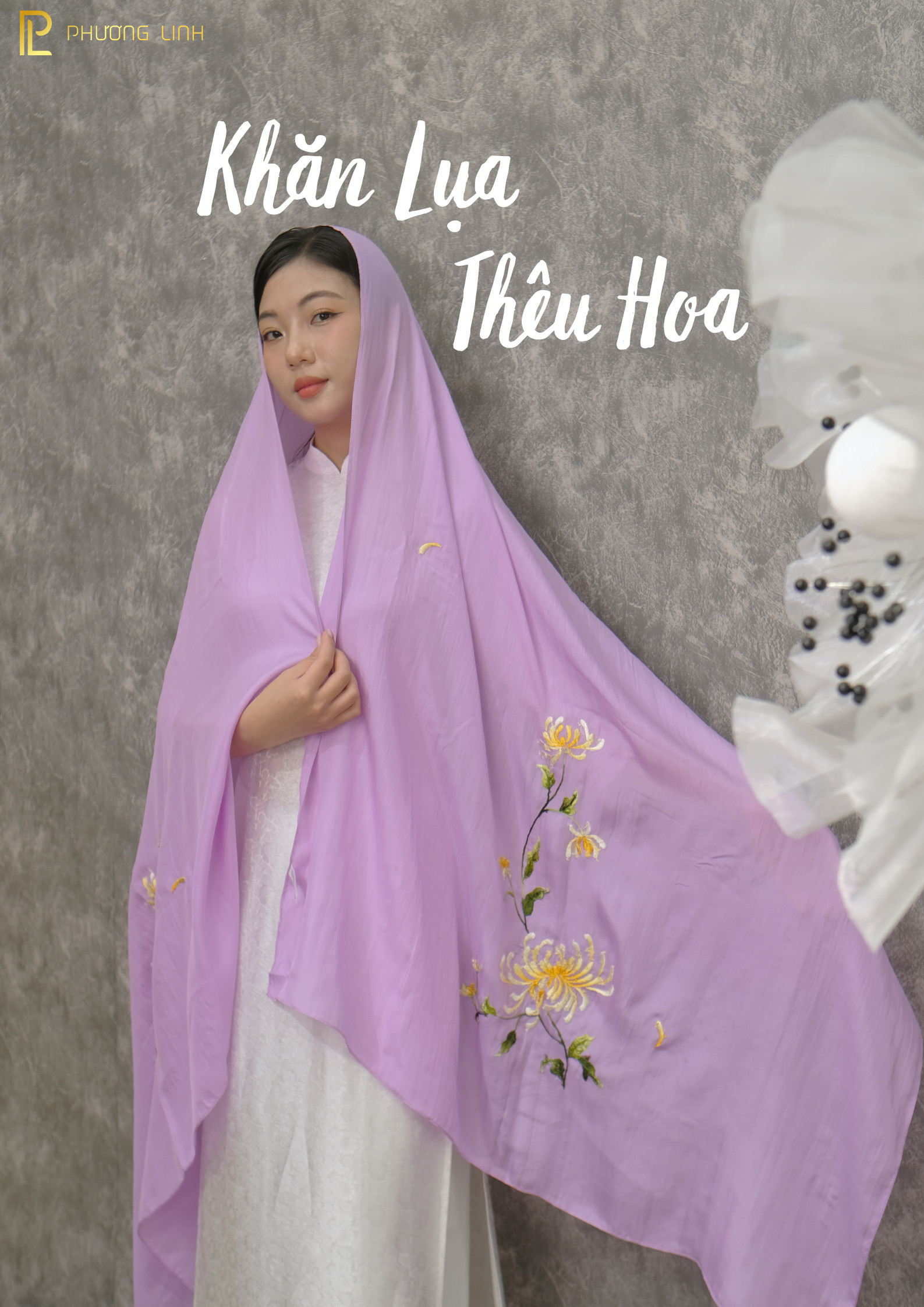 KHĂN LỤA TƠ TẰM THÊU TAY THỦ CÔNG CHỈ TƠ HOA CÚC VẠN THỌ