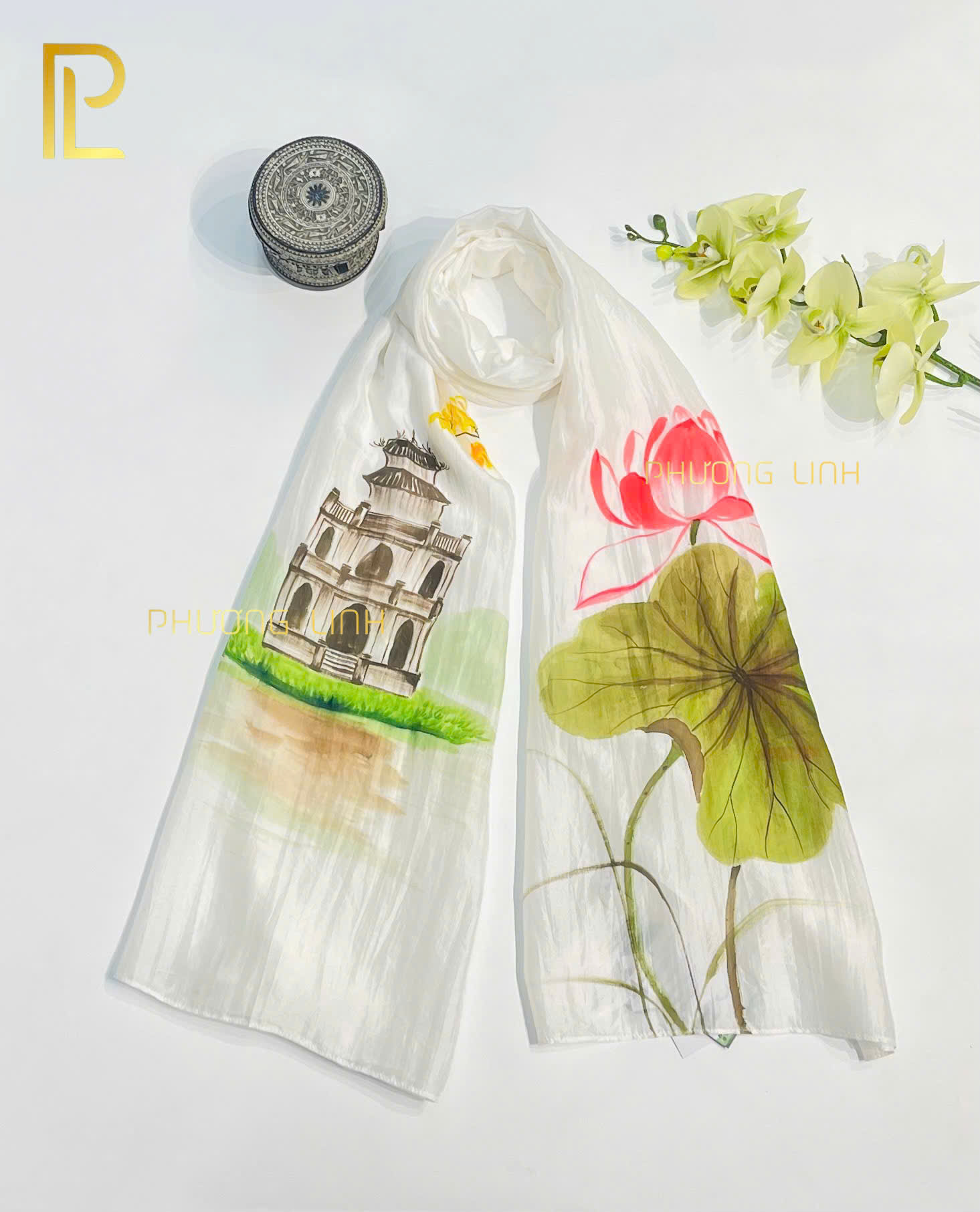 KHĂN LỤA HÀ ĐÔNG VẼ TAY NGHỆ THUẬT HỒ GƯƠM CAO CẤP