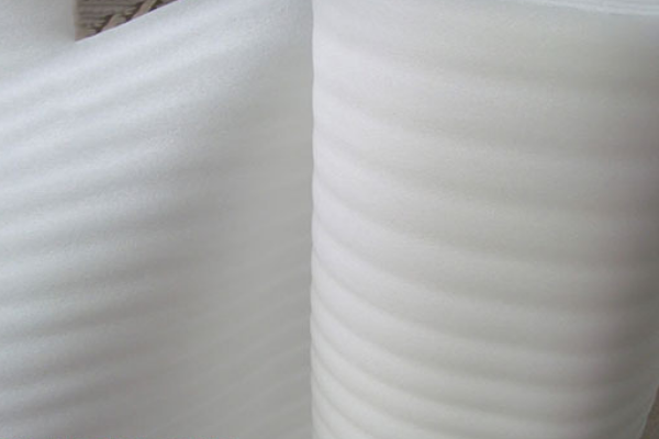 xop-foam-goi-hang-du-kich-thuoc