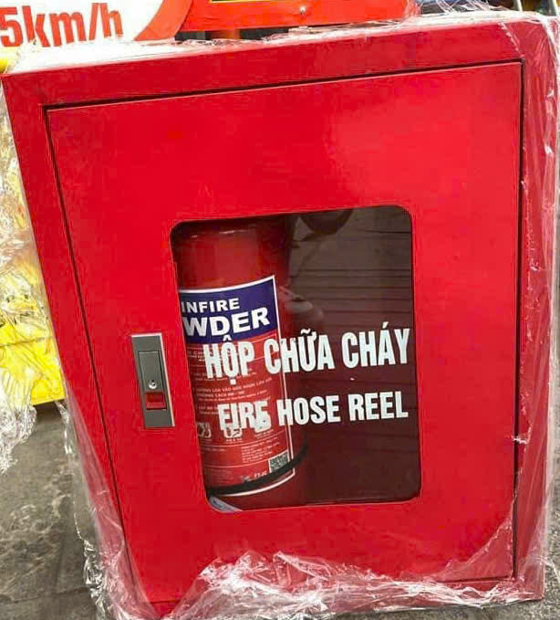 hop-de-binh-chua-chay-40cmx50cmx18cm