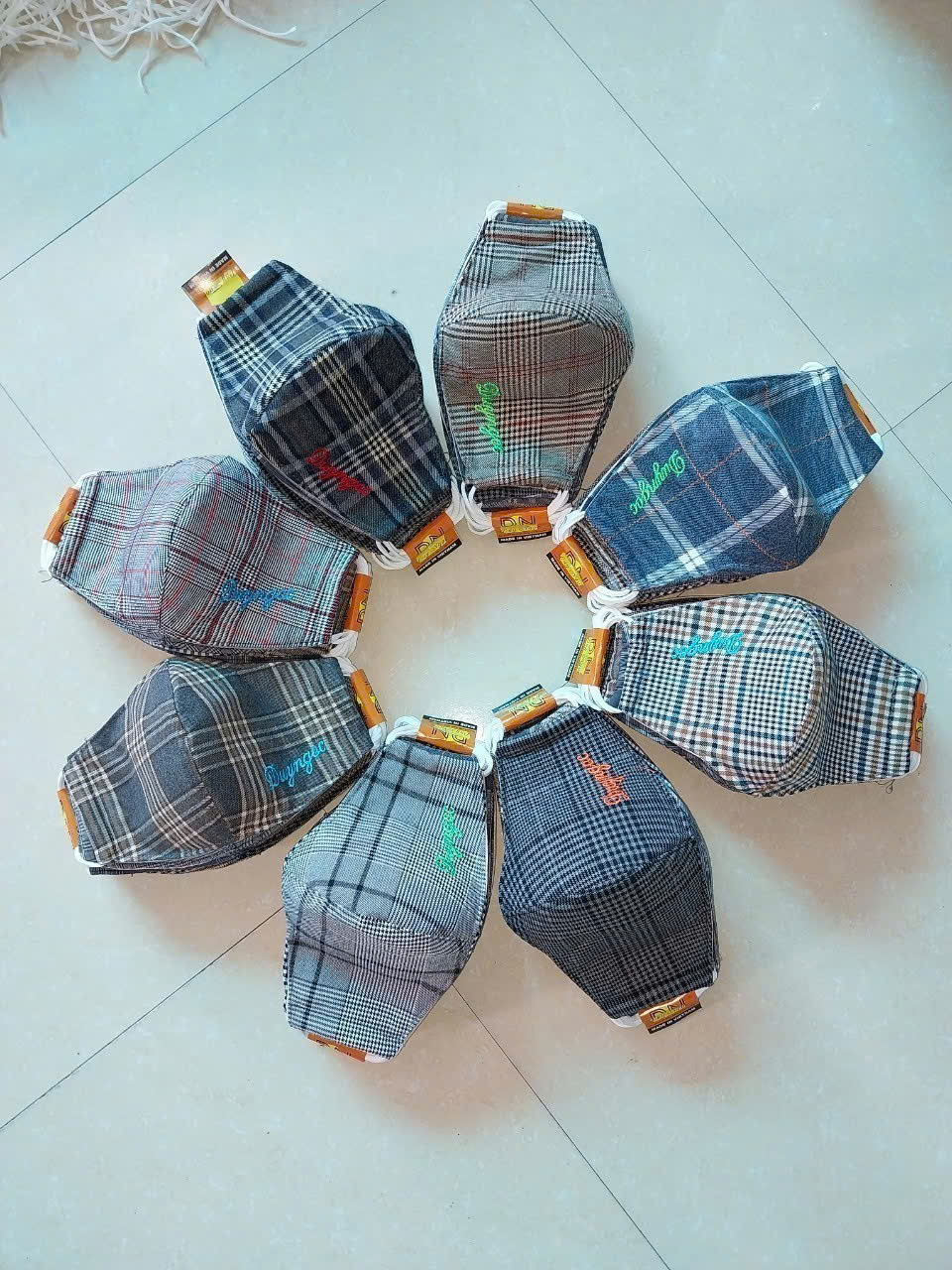 khau-trang-vai-3-lop-duy-ngoc