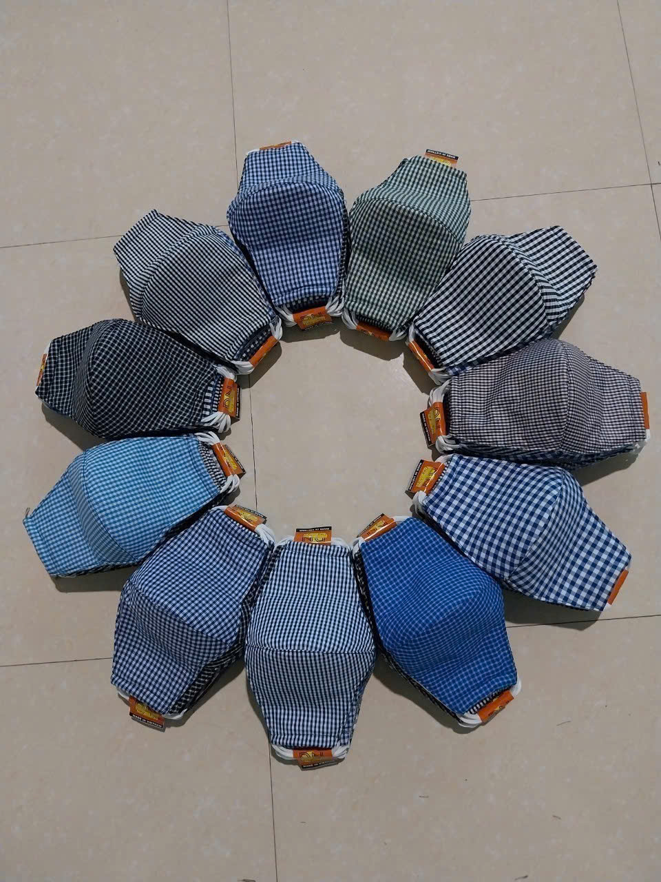 khau-trang-vai-ke-3-lop