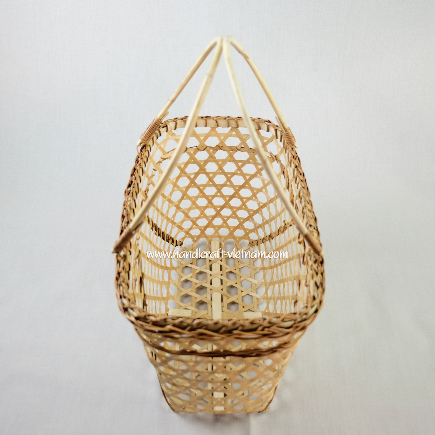 Túi xách tre quai mây