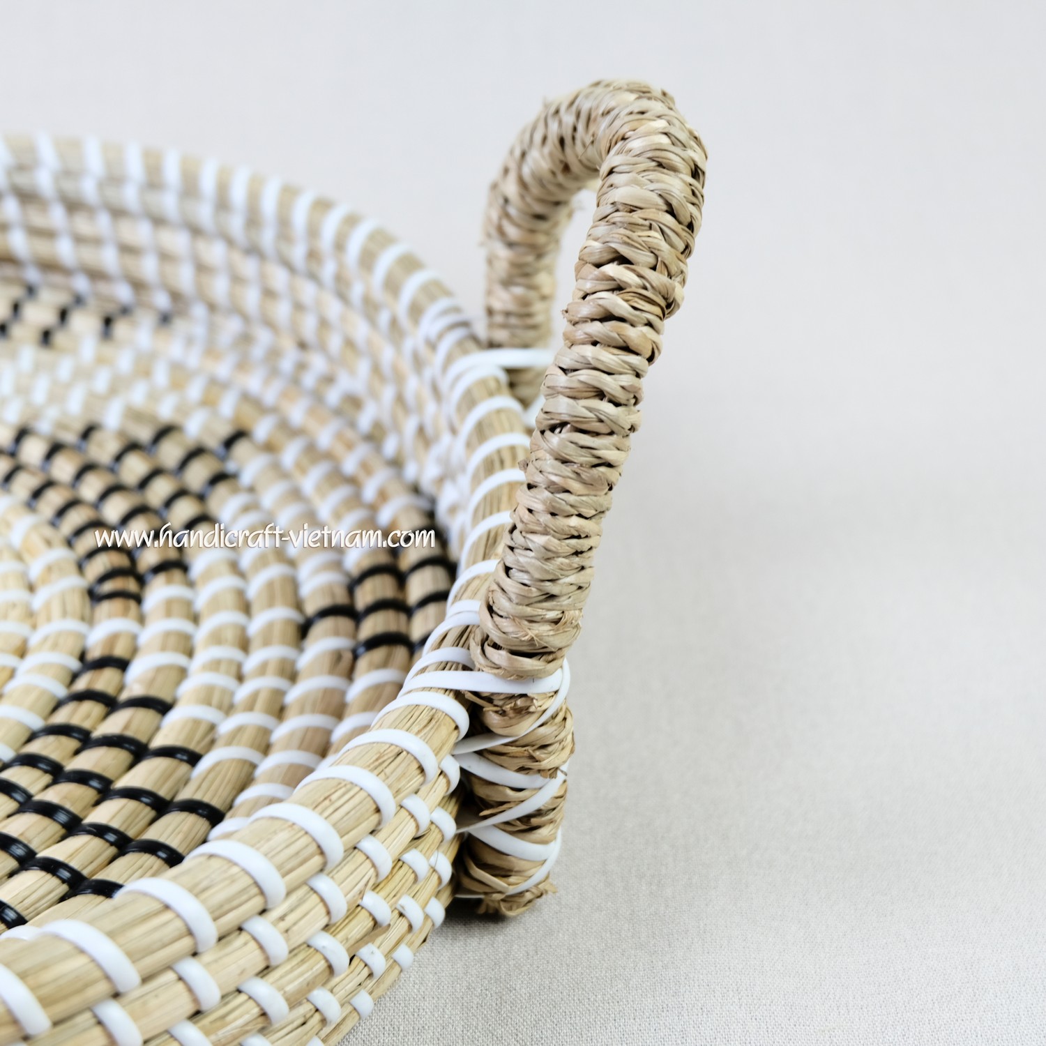 Khay cói họa tiết ngôi sao (Có quai)