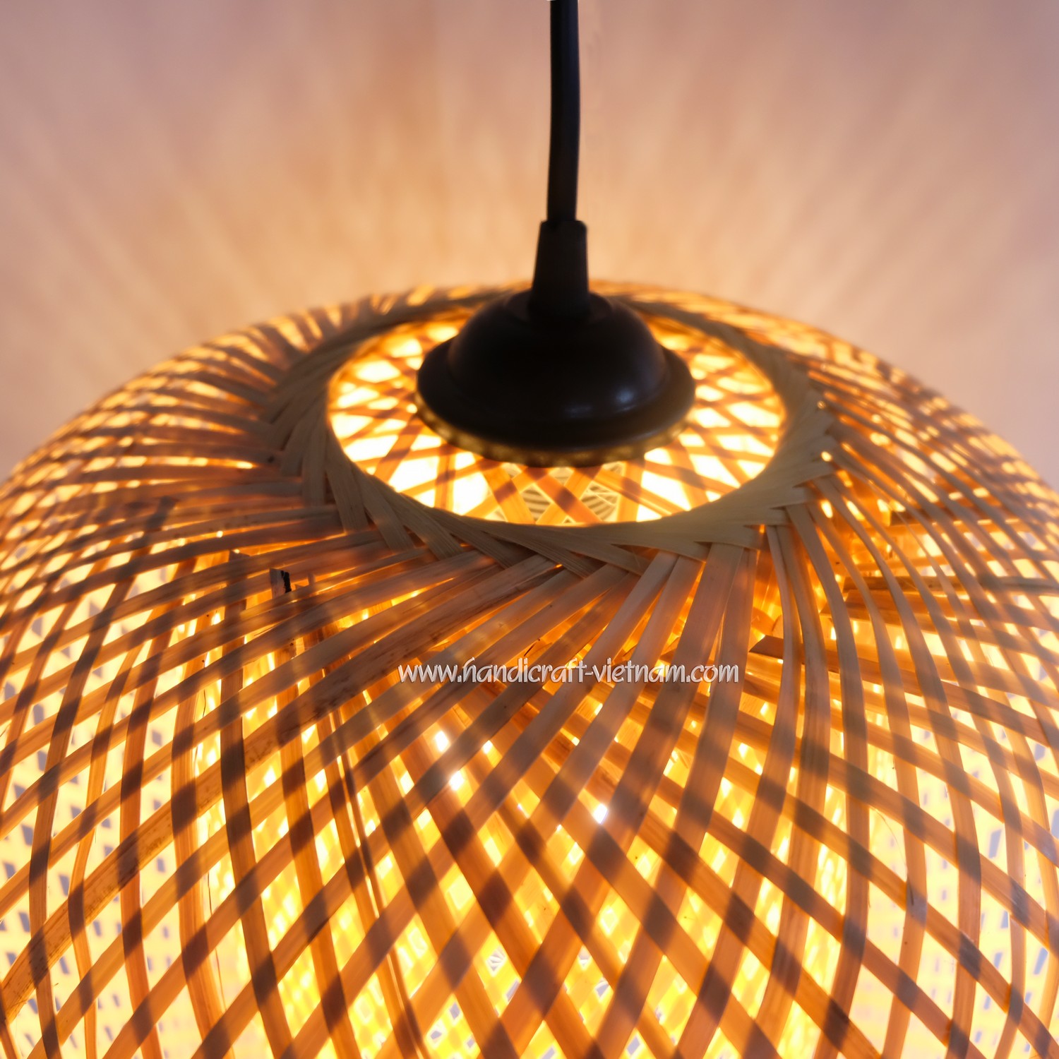 Chao đèn công tước cỡ vừa