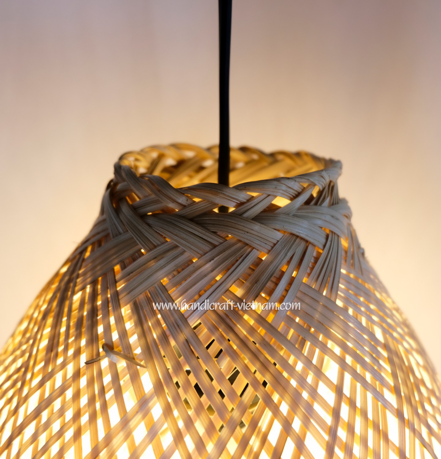 Chao đèn phượng hoàng