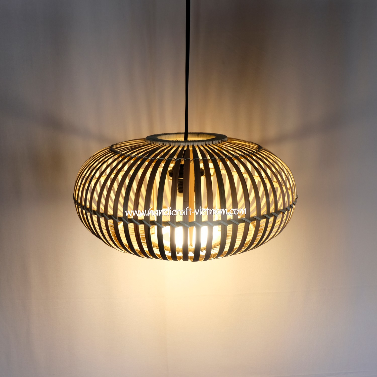 Chao đèn quả bí