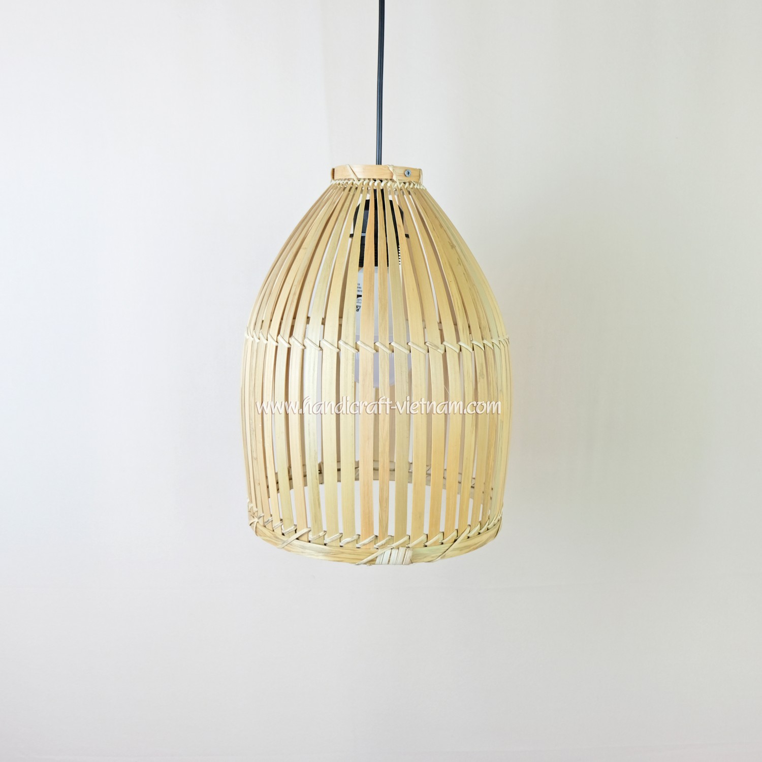 Chao đèn Trúc San