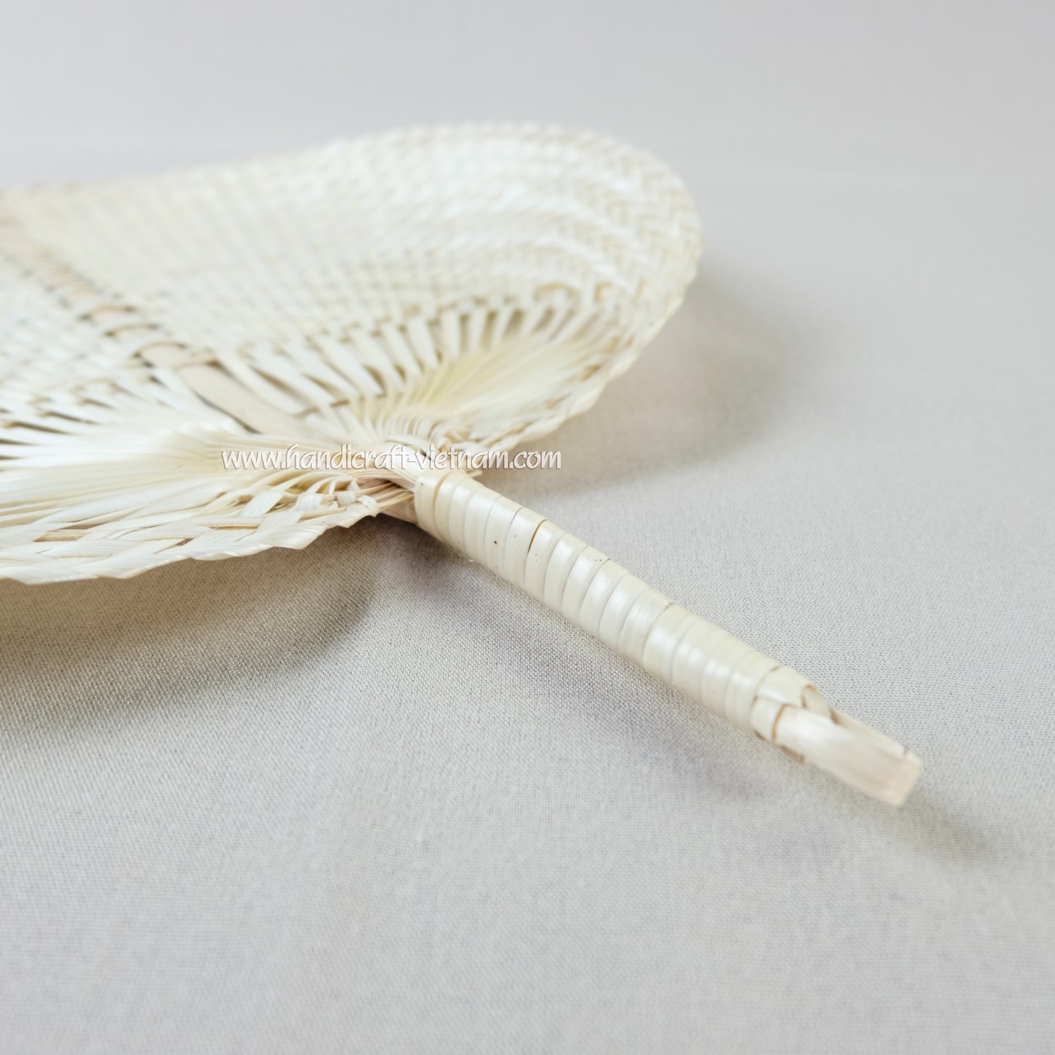 Quạt nan tự nhiên