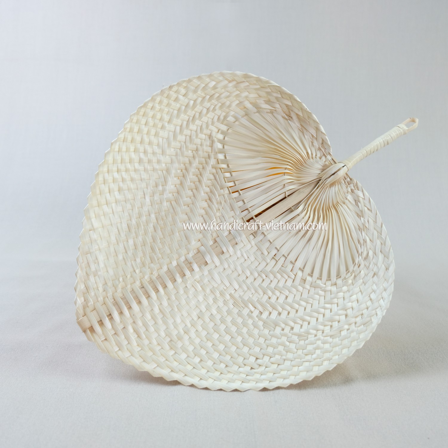 Quạt nan tự nhiên