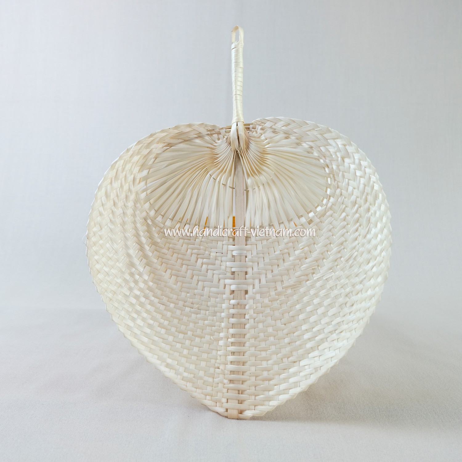 Quạt nan tự nhiên