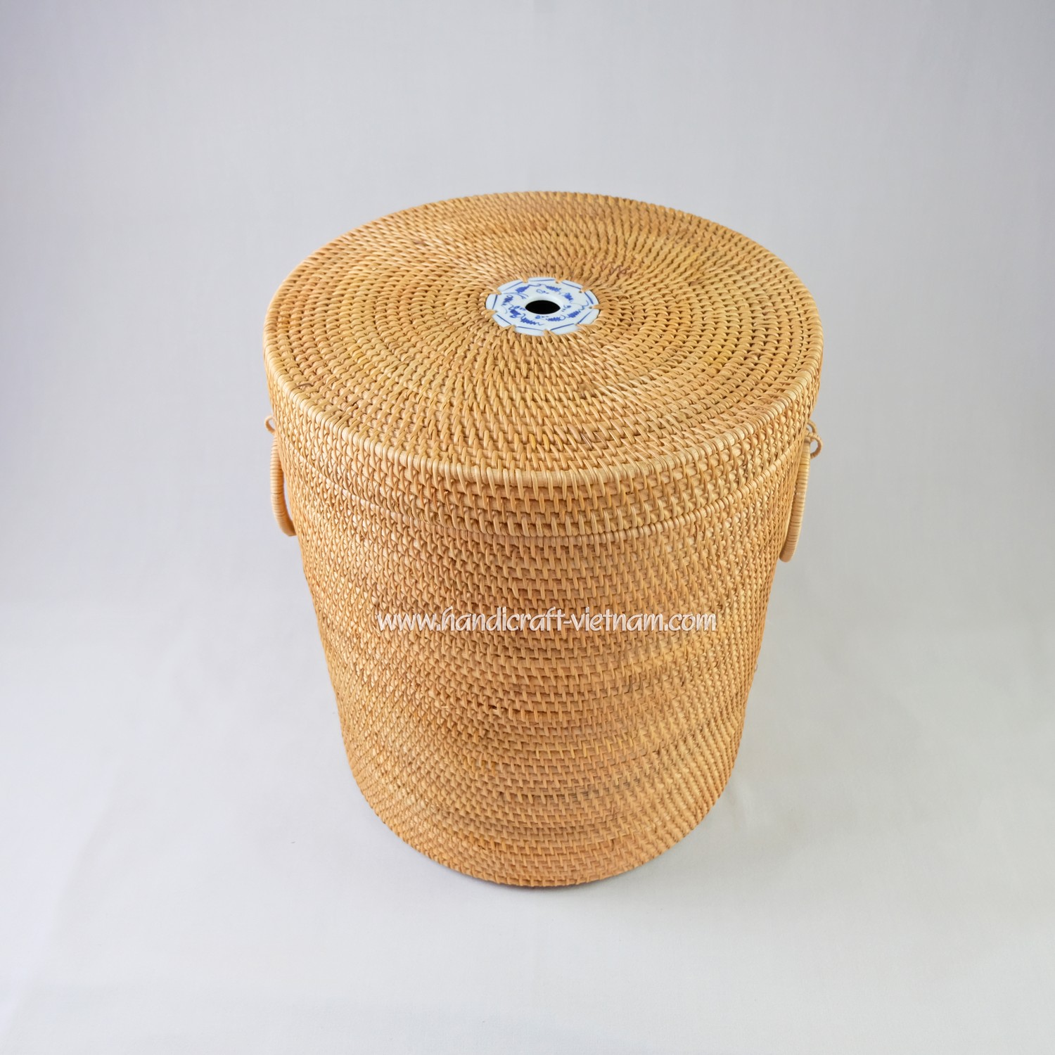 Giỏ guột có nắp (kèm quai xách)