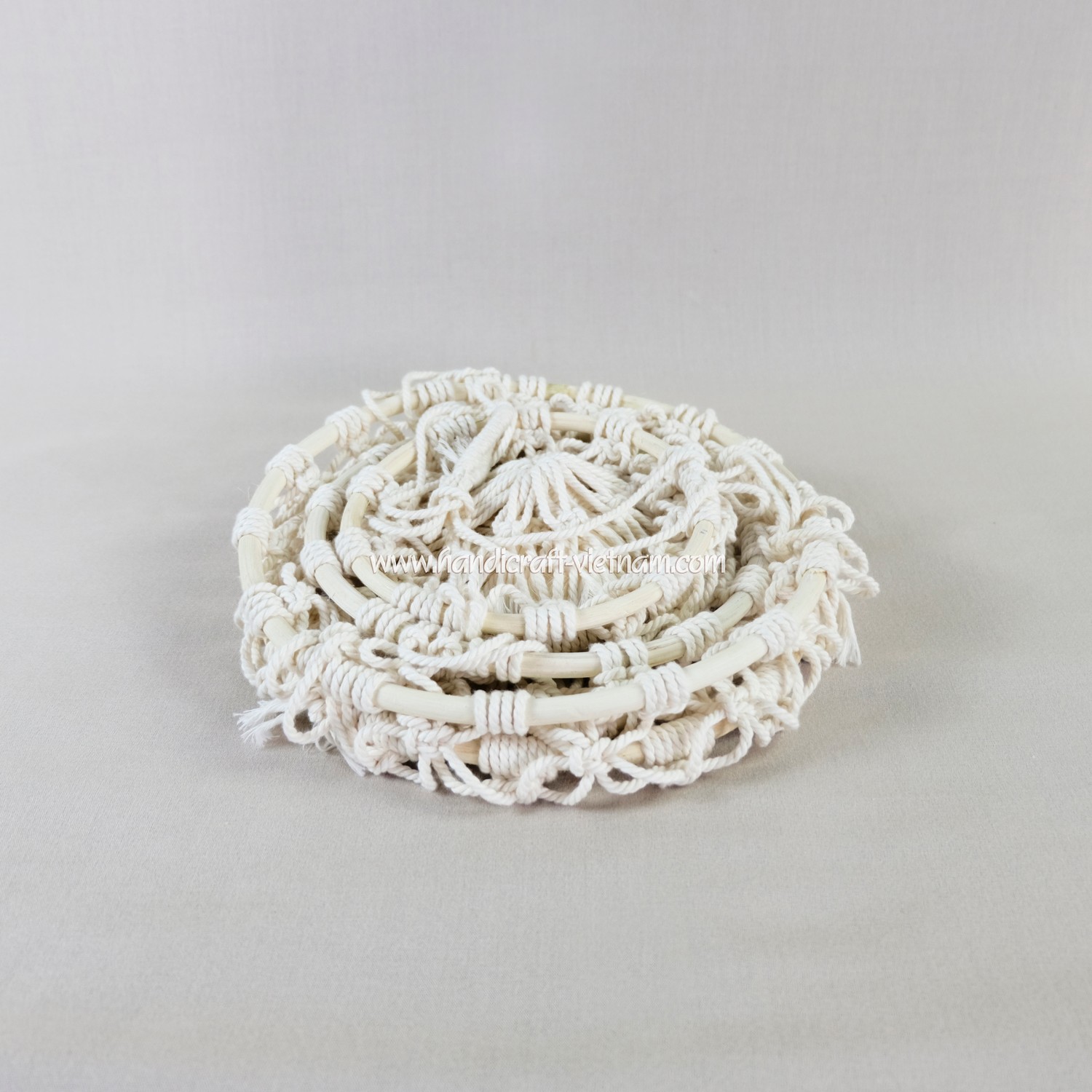 Giỏ 3 tầng chất liệu sợi