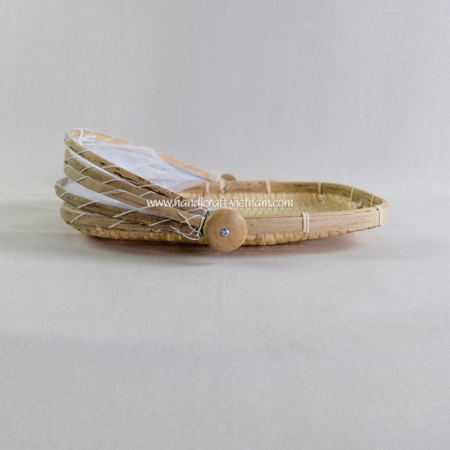 Lồng bàn có màn che chữ nhật