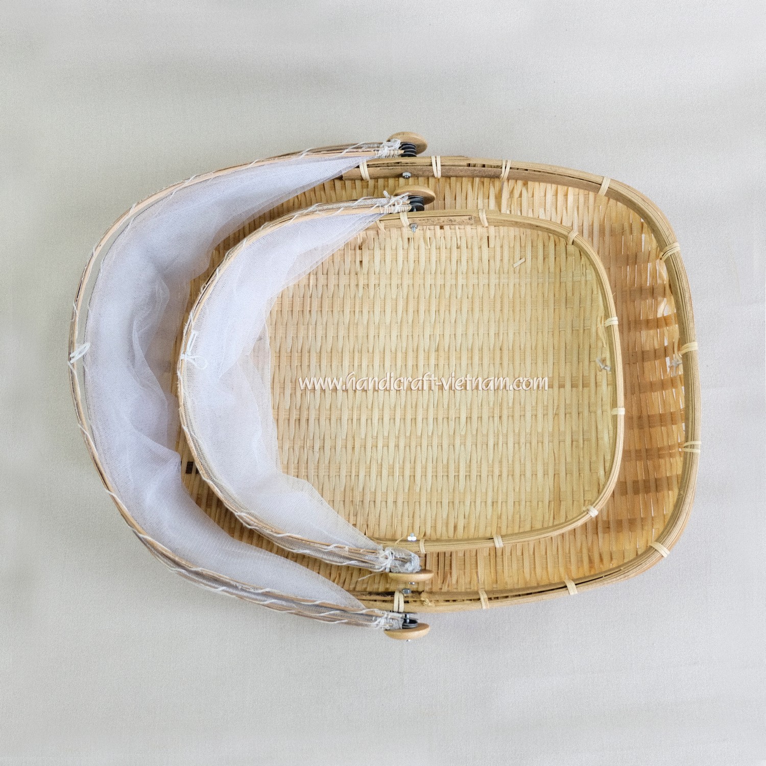 Lồng bàn có màn che chữ nhật