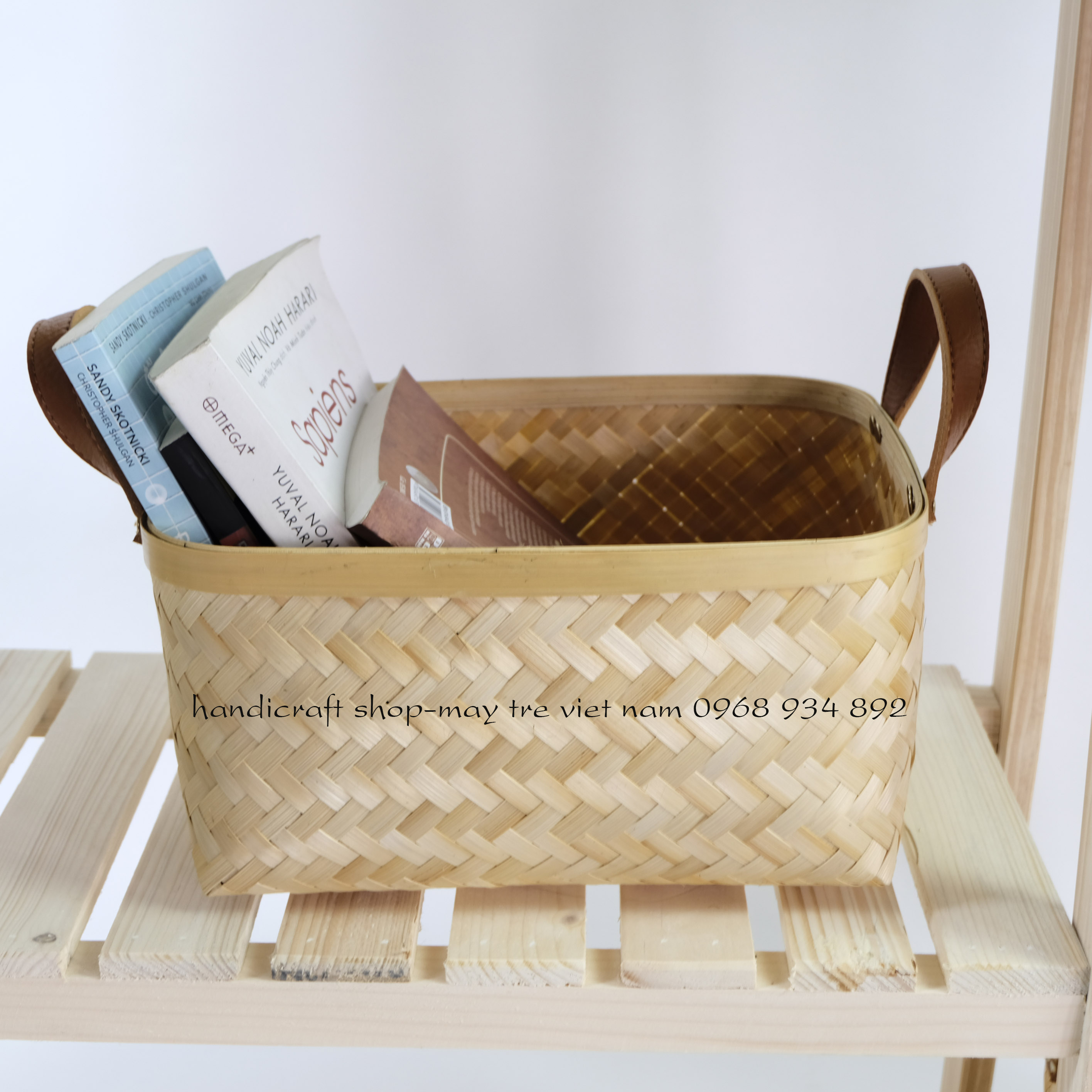 Giỏ tre quai da