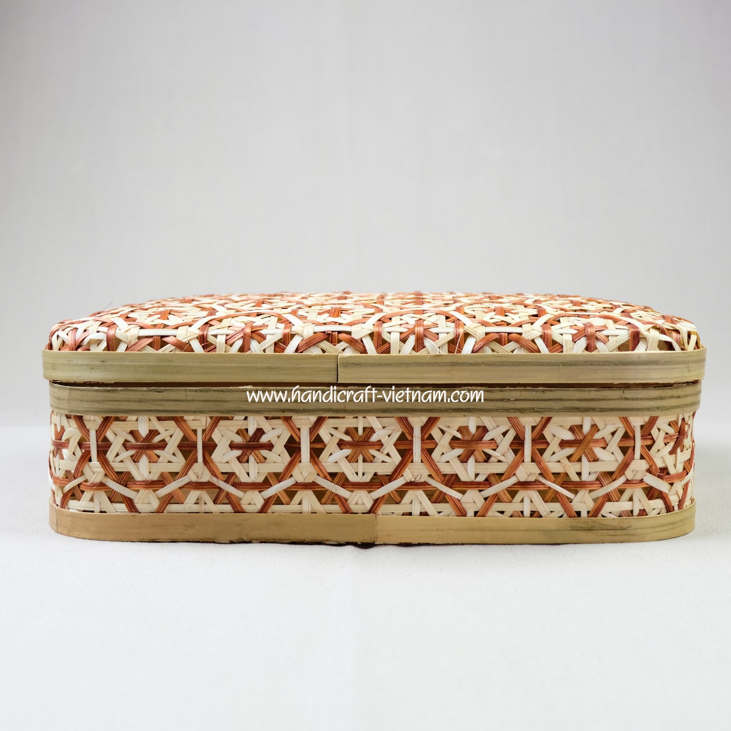 Hộp tre hoa thị chữ nhật