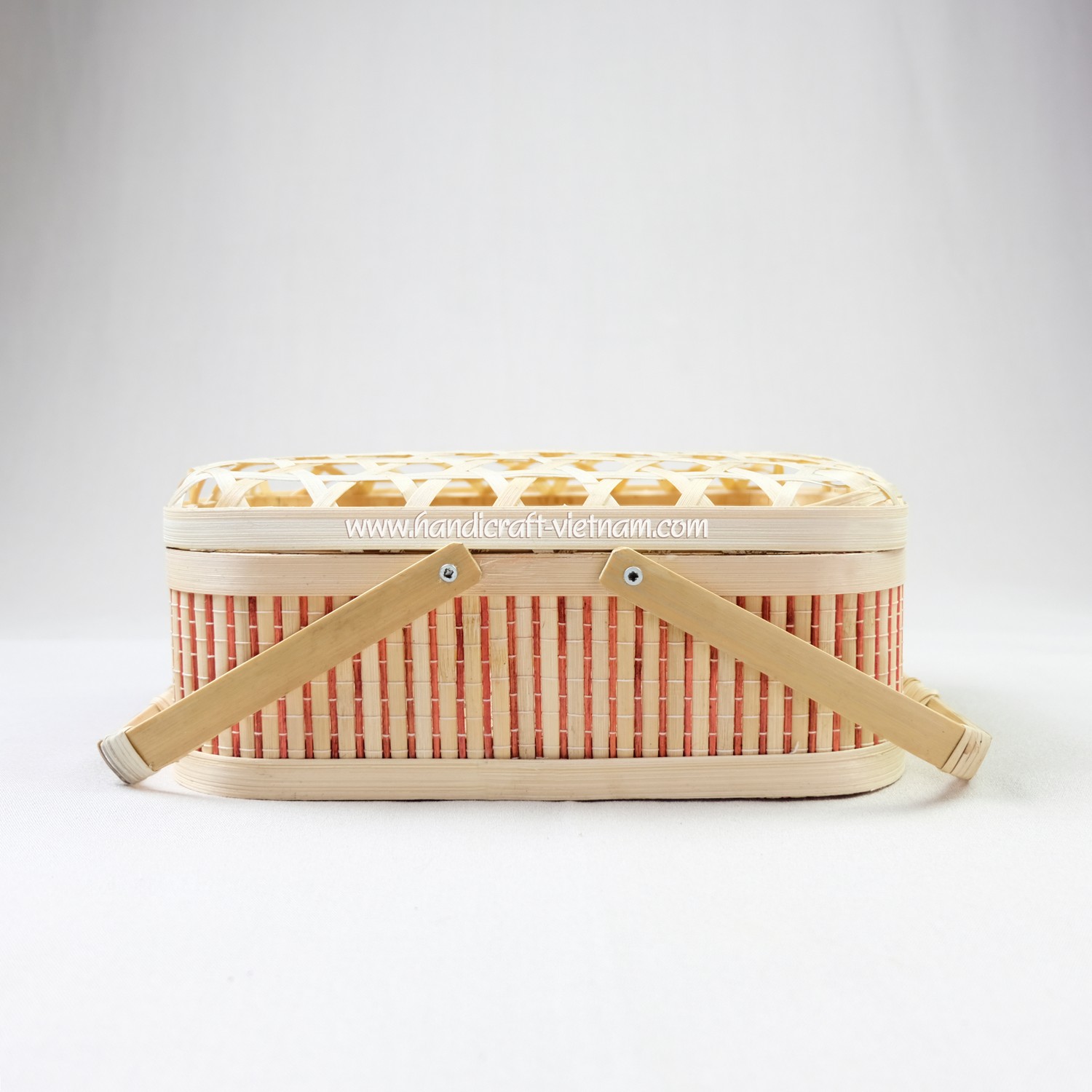 Giỏ tre nắp mắt cáo (Có quai)