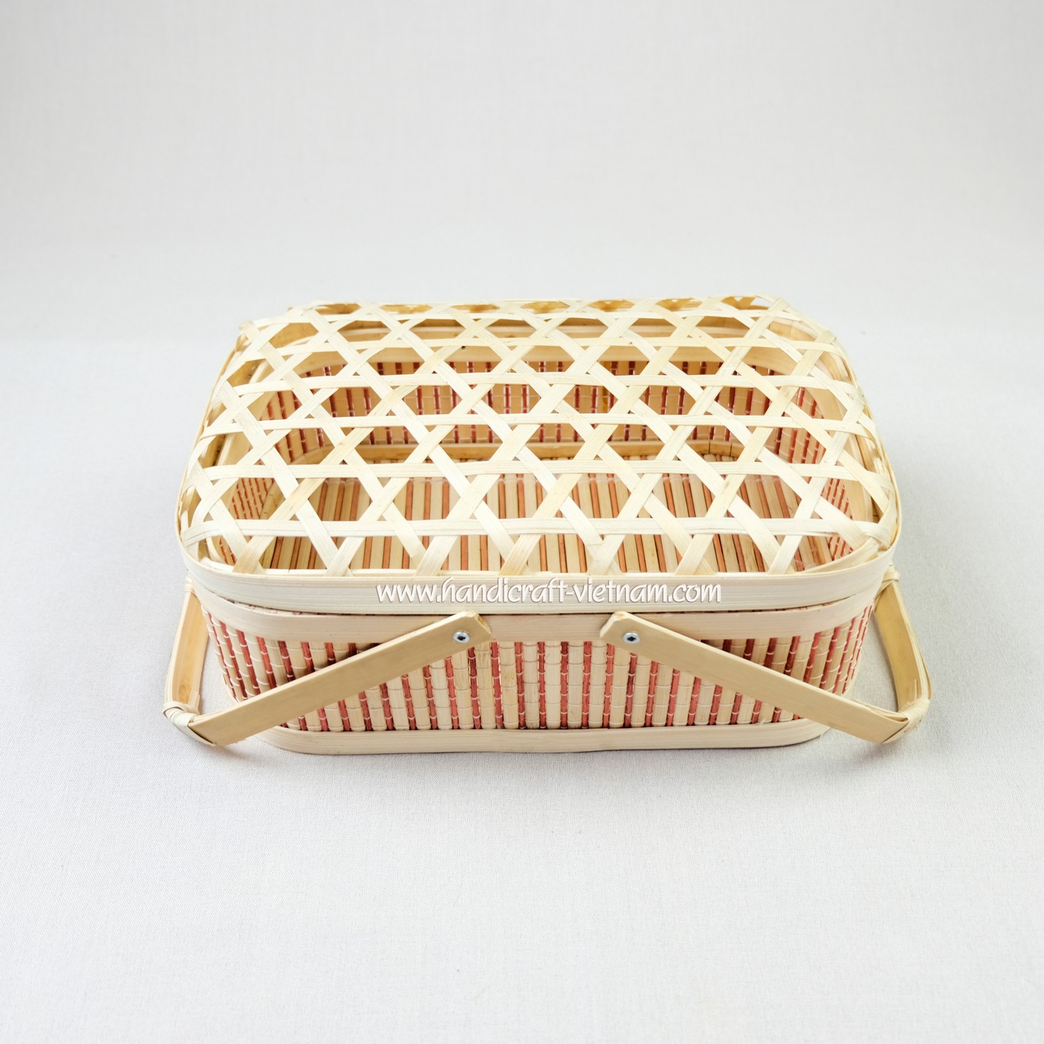 Giỏ tre nắp mắt cáo (Có quai)