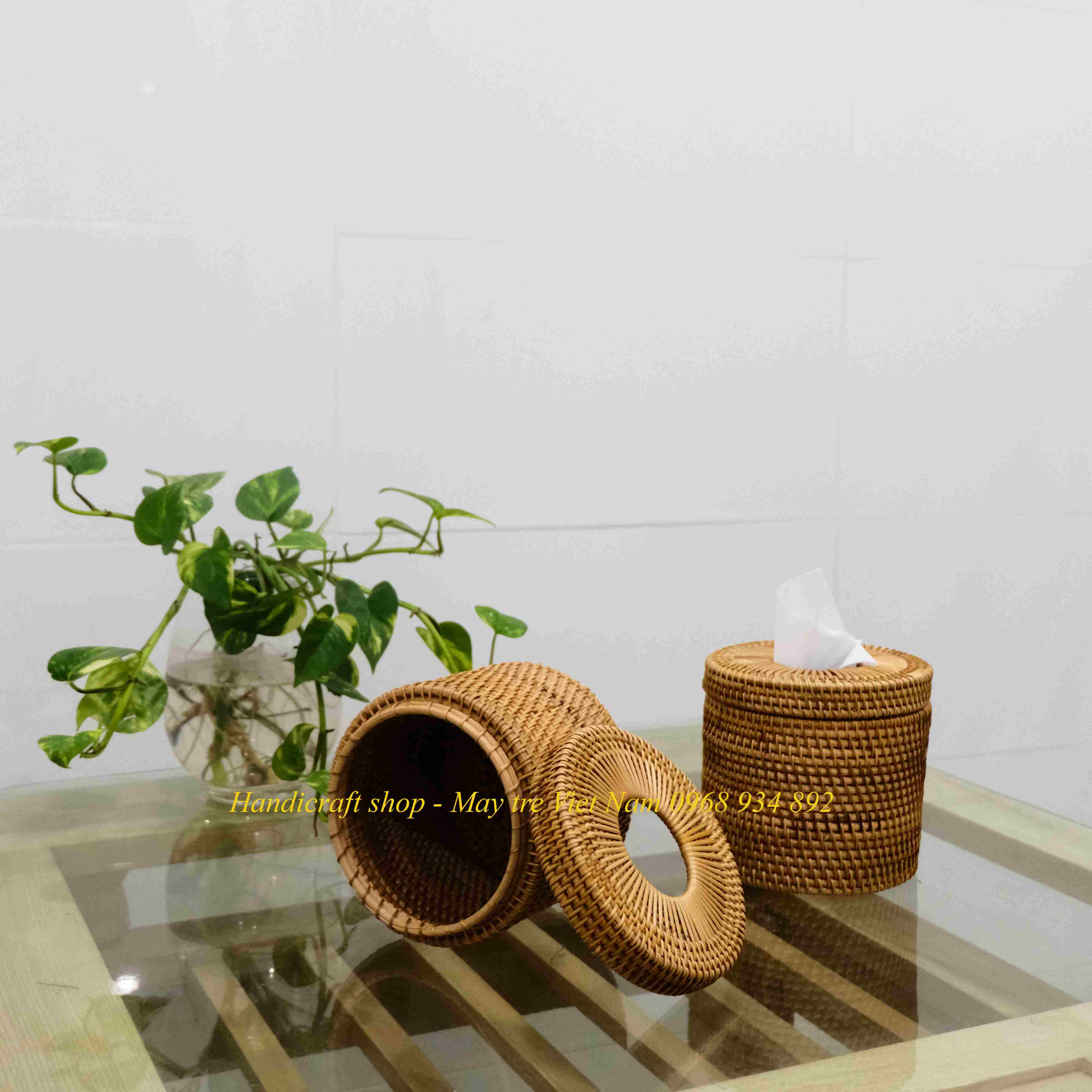 Hộp giấy ăn tròn