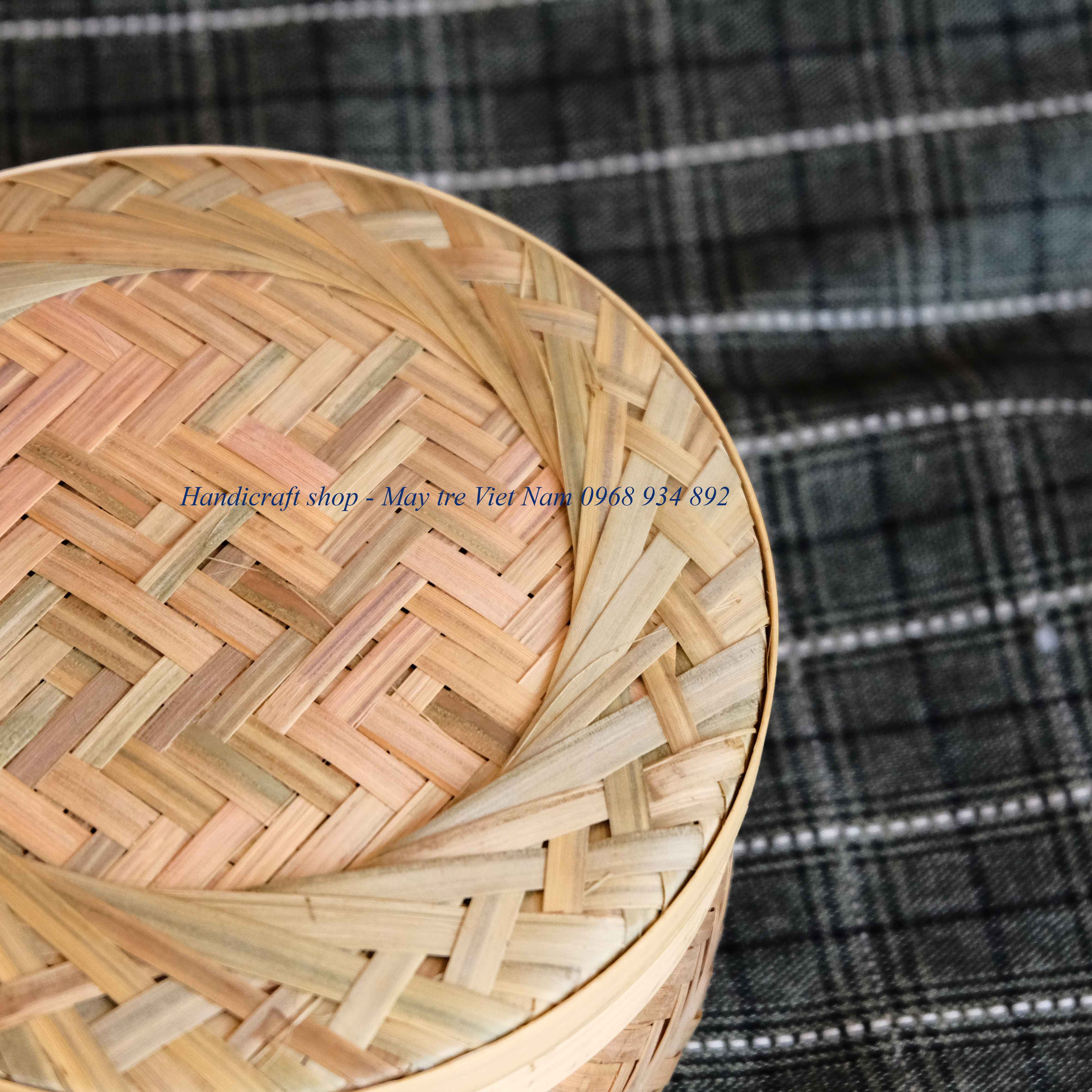 Hộp tre tròn nan cật (Có nắp)